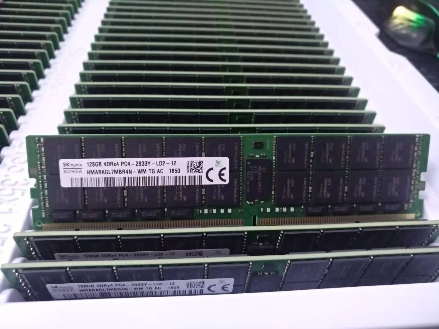HMABAGL7MBR4N-WM现代SK128G 4DRX4 2933Y DDR4 RECC服务器内存