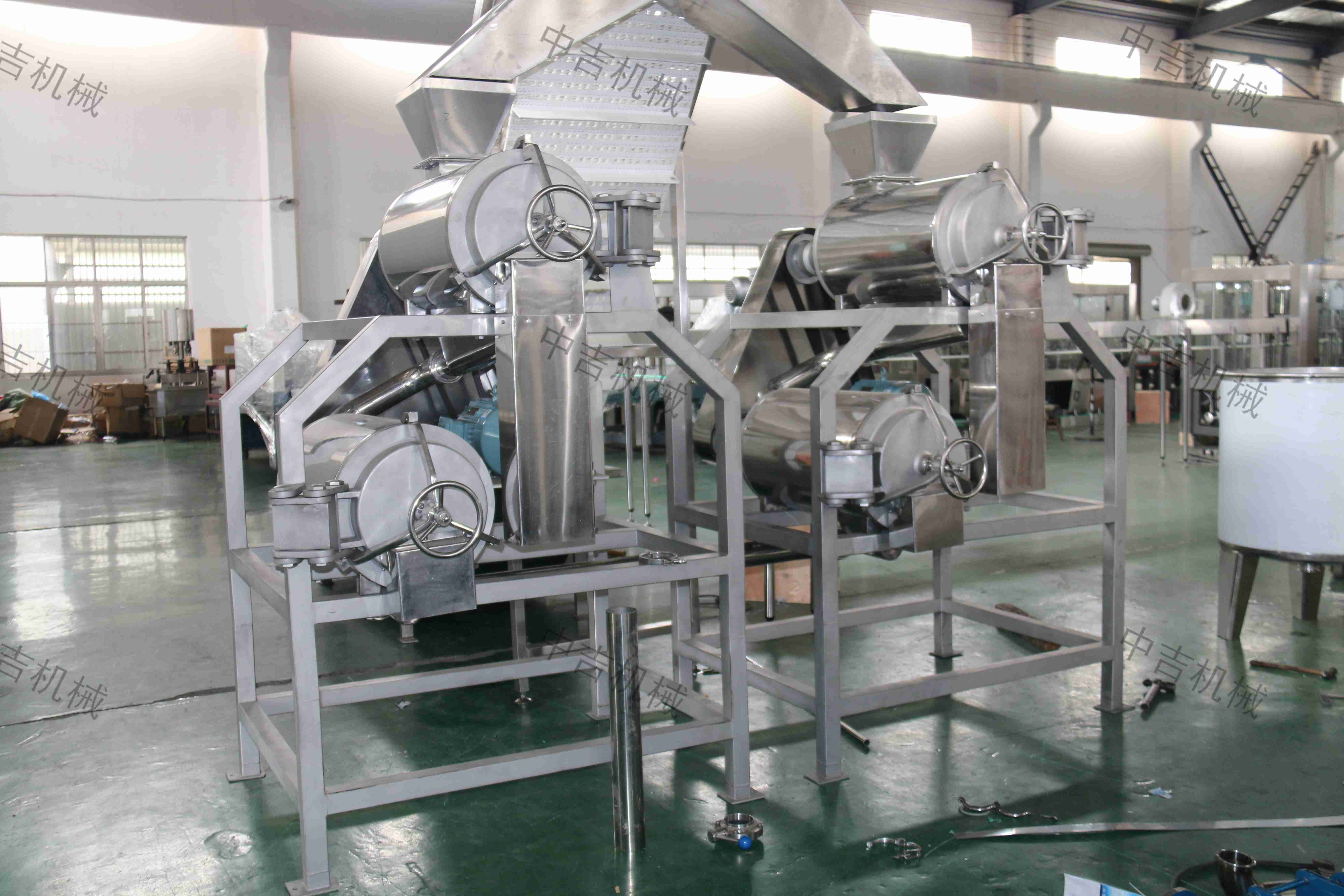 苏打水全自动果汁灌装机-果汁生产线厂家
