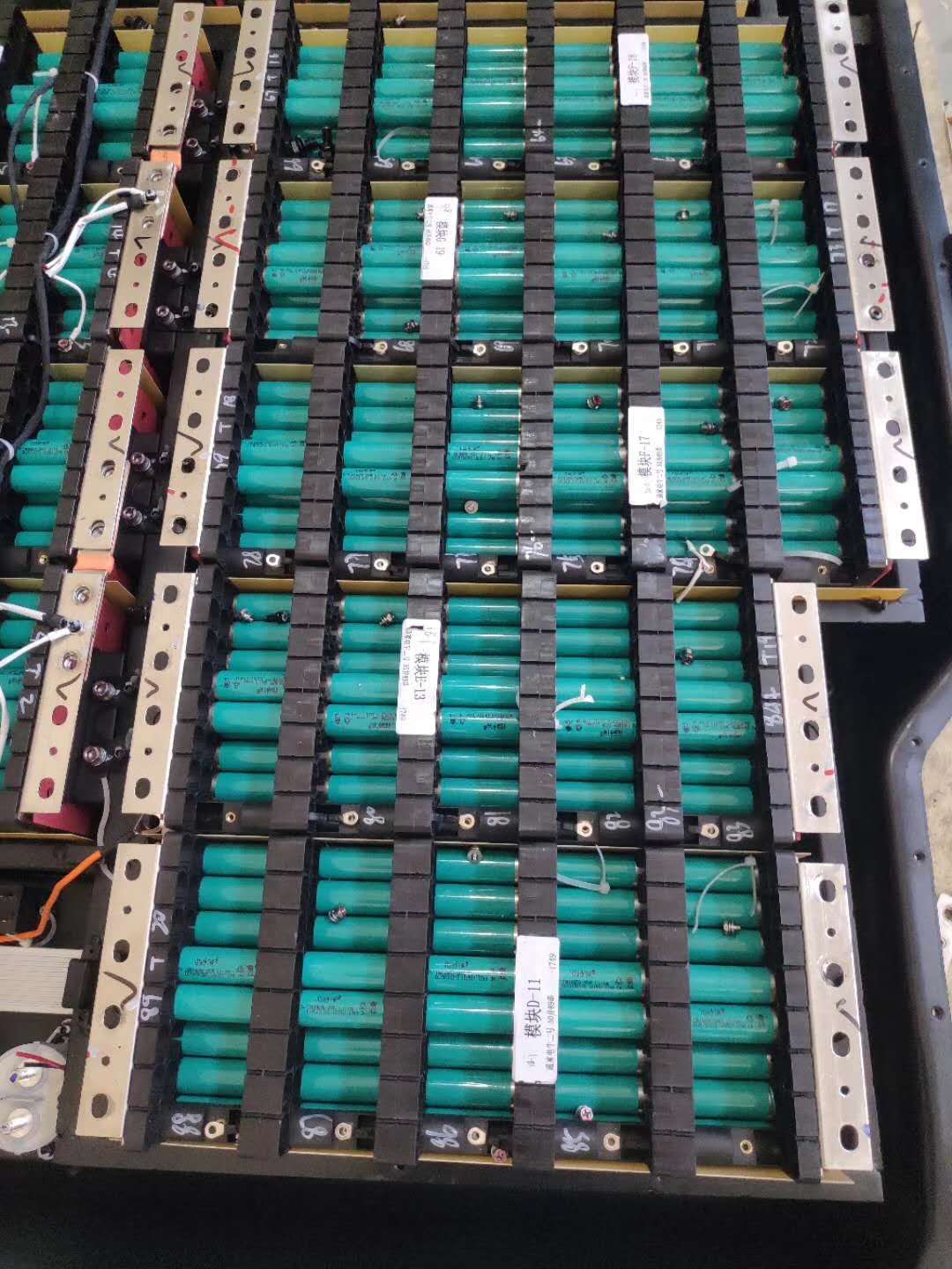 河北锂电池回收厂家 动力电池回收 欢迎来电垂询