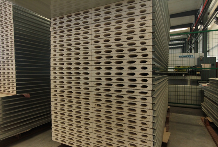 兴瑞净化板 兴瑞厂家直销中空博美彩钢净化板机械前度高、重量轻、隔音、隔热、耐腐蚀