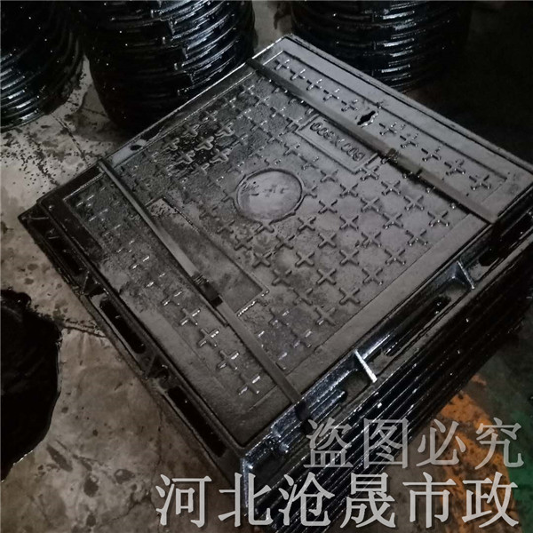 北京球墨铸铁井盖供应厂家规格 双层铸铁井盖 可零售批发