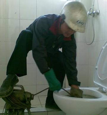 杭州专业24小时疏通管道，管道维修改造，清理化粪池