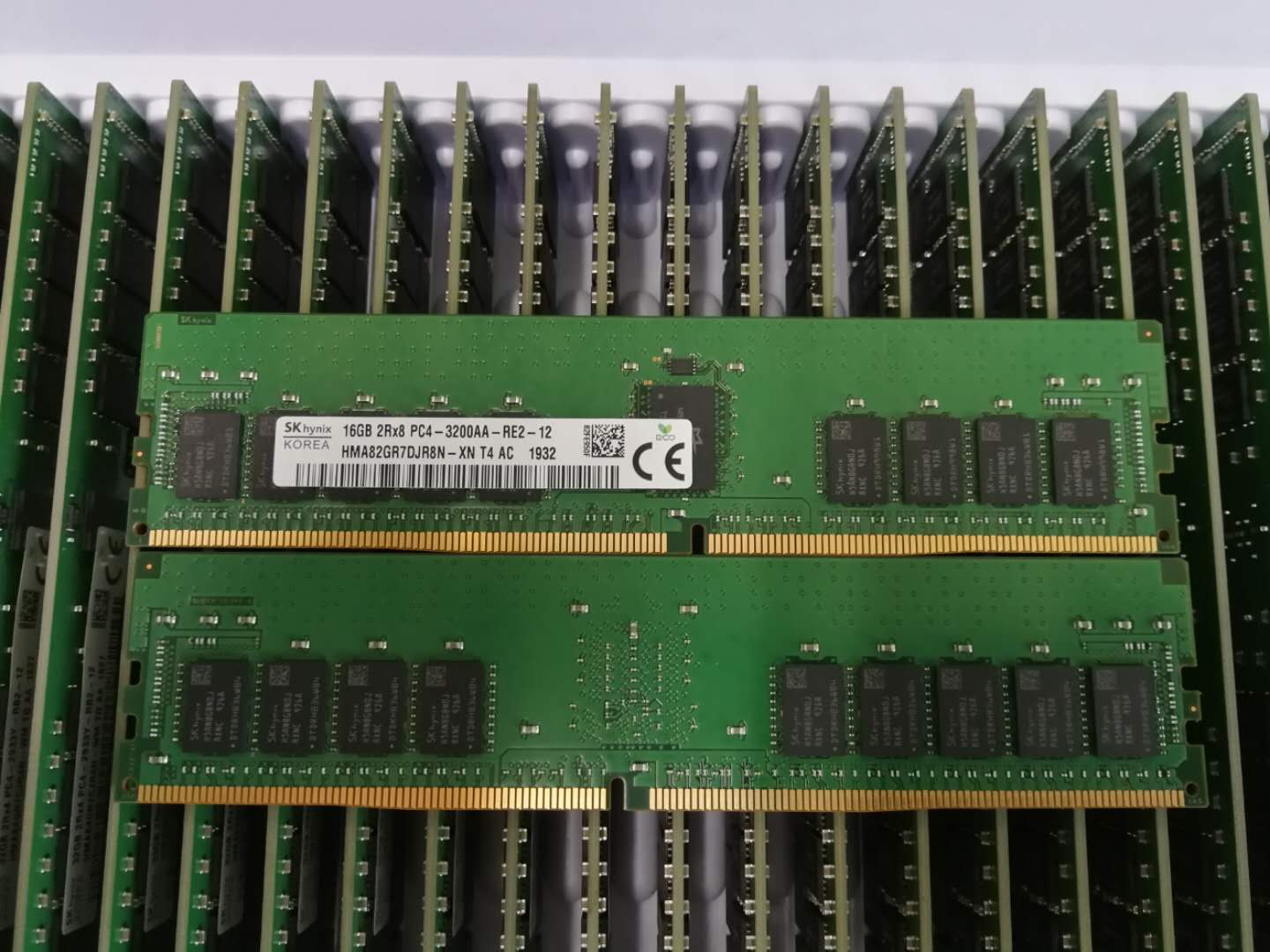 HMA82GR7DJR8N-XN SK现代16G 2RX8 3200A DDR4服务器内存