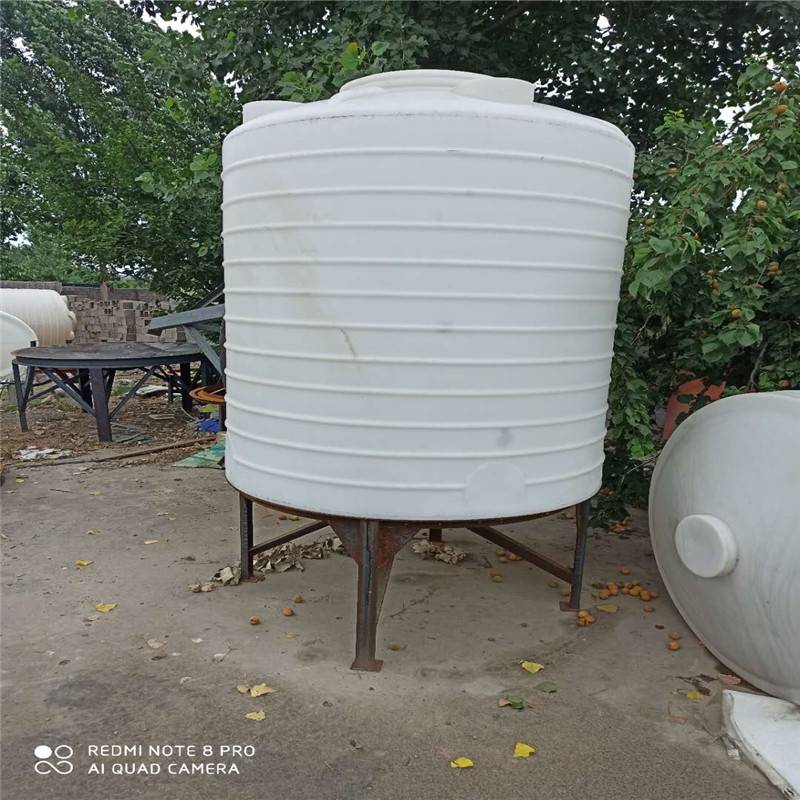 塑航牌尖底塑料储罐10吨5吨容量塑料桶