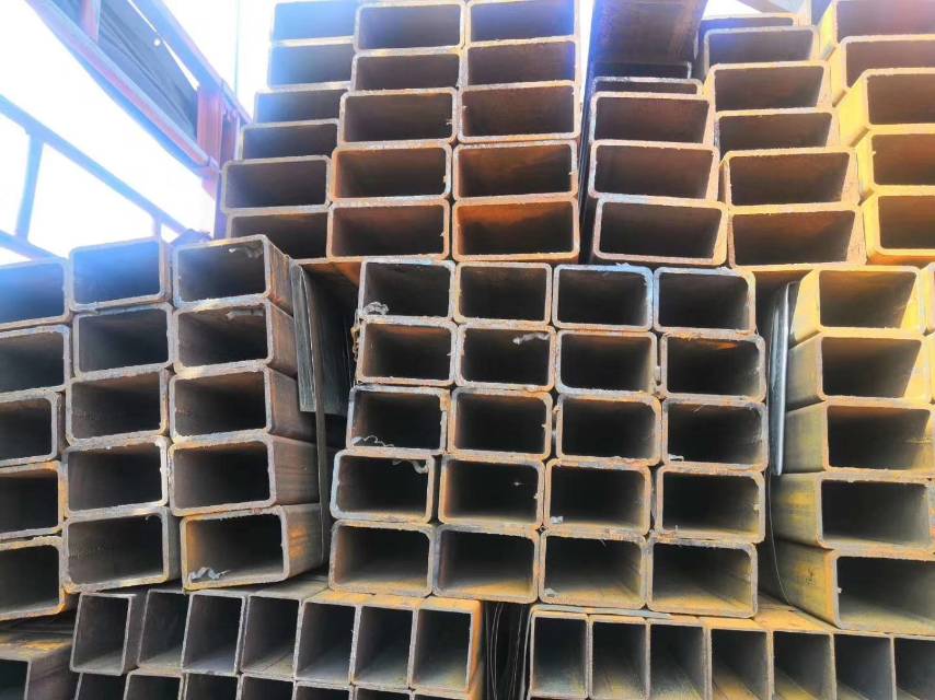 今日昆明钢材价格 钢模板 H型钢 工字钢角钢 槽钢价格