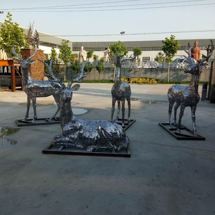 不锈钢编织鹿雕塑 发光镂空鹿雕塑