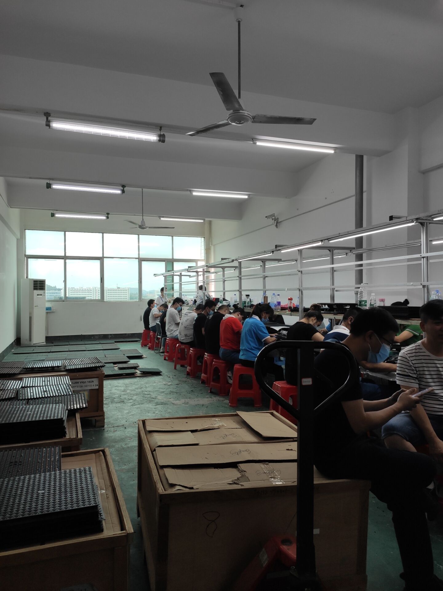電子產品外貿貨物退運復出口 香港倉庫提貨服務