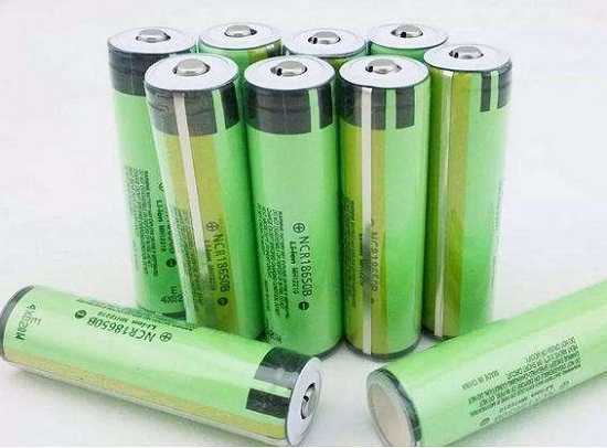 盐城三元锂电池回收-**物资回收