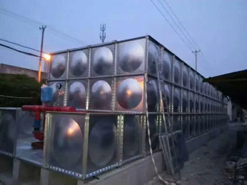 漯河箱泵一体化水箱生产厂家 箱泵一体化水箱型号 美观高雅易清洗
