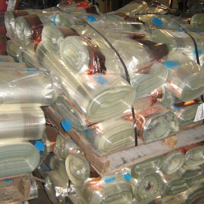 大量废塑料回收加工厂