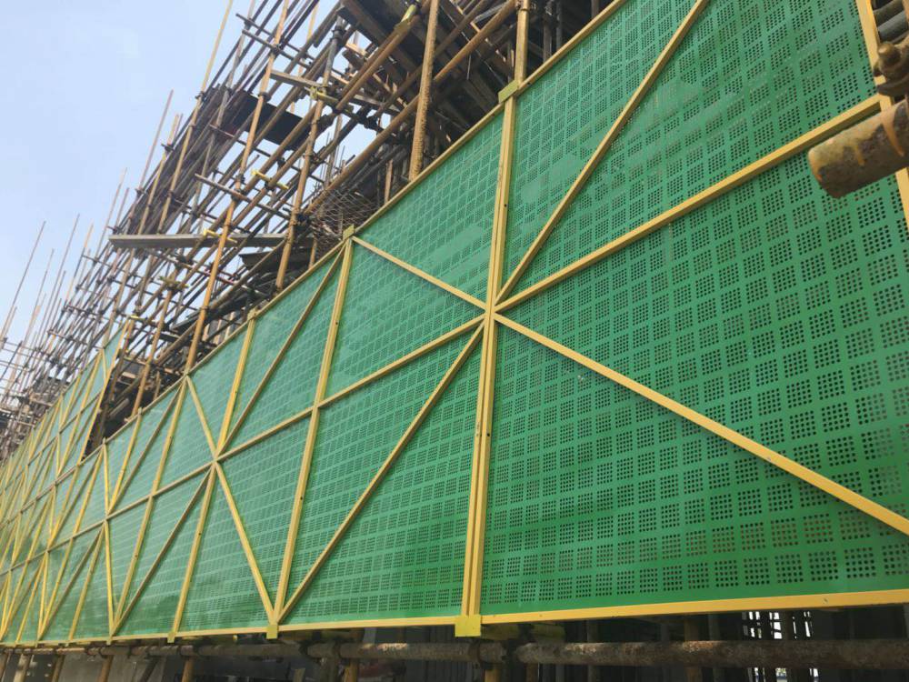 钢板爬架网片 建筑钢板爬架网片价格 施工安全防护网