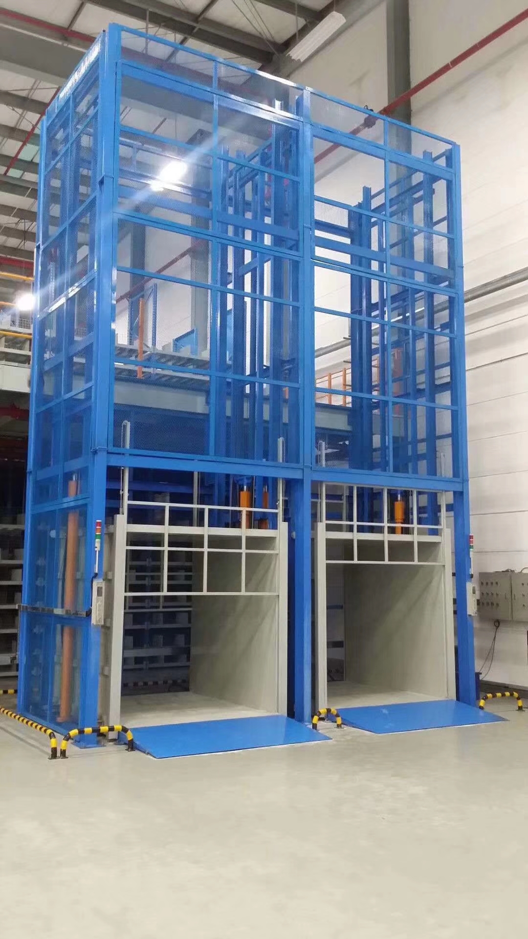 厂家定制室内单轨导轨式升降机 室外双轨式升降机 简易货梯