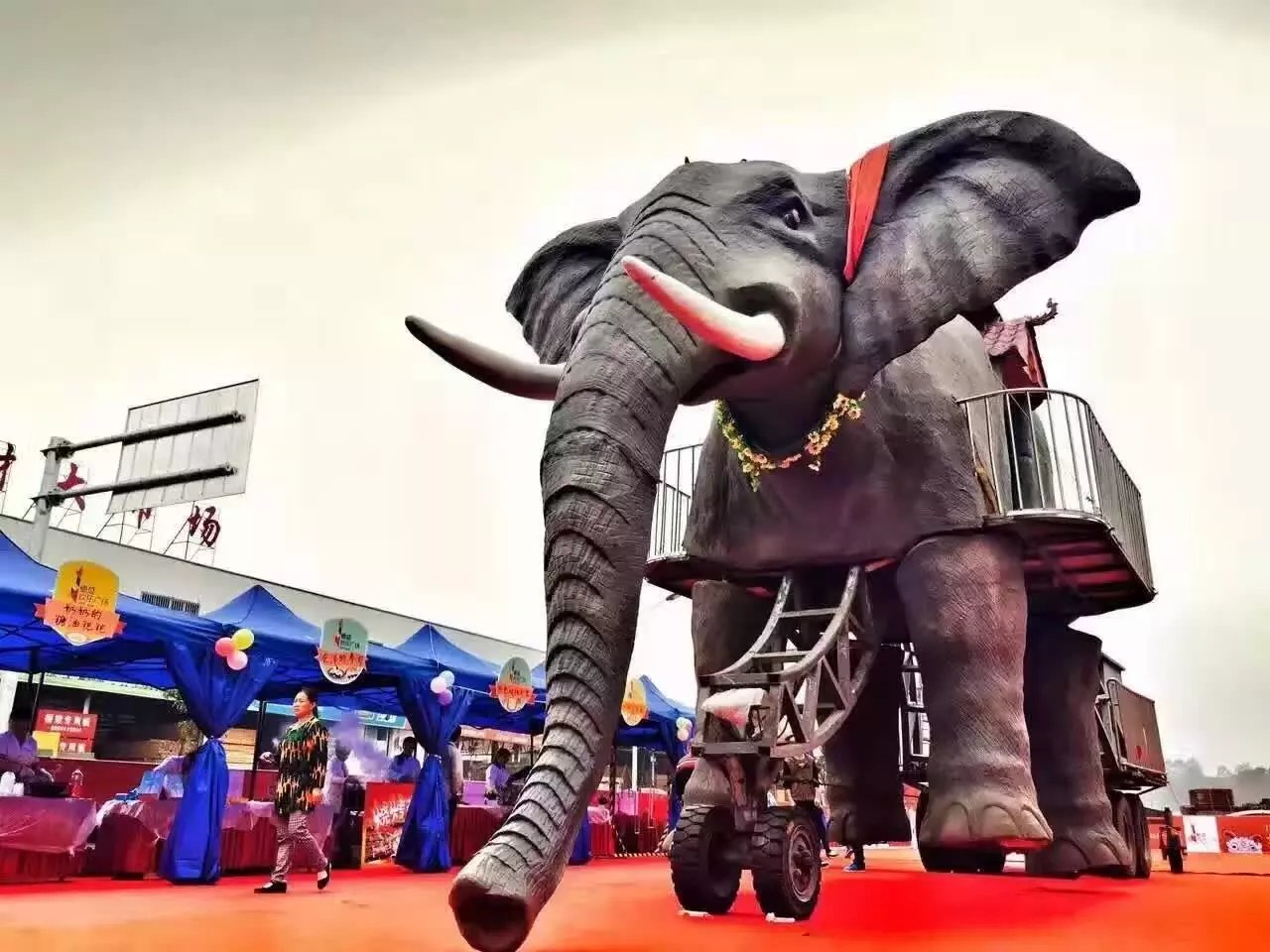 陆地神兽巨型机械大象可发声可载人现货安装出租租赁