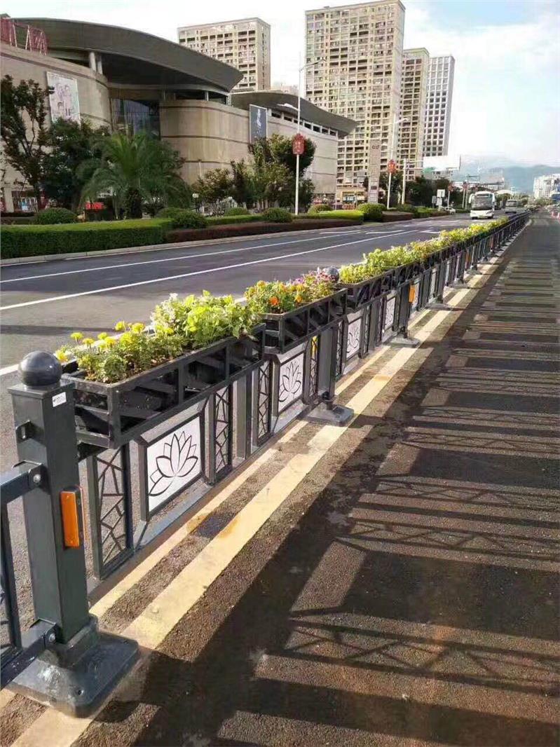 台州道路护栏花箱
