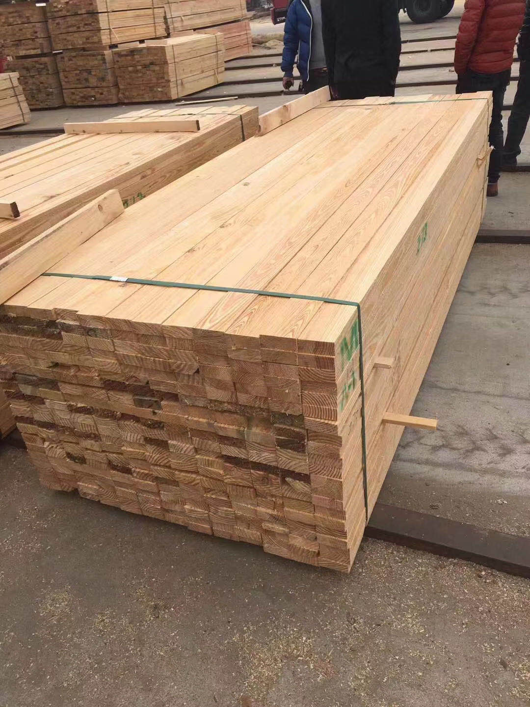 木方怎么算价格批发木方