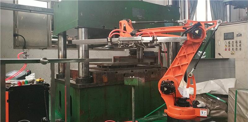 智虎六轴工业机器人厂家直销机械手