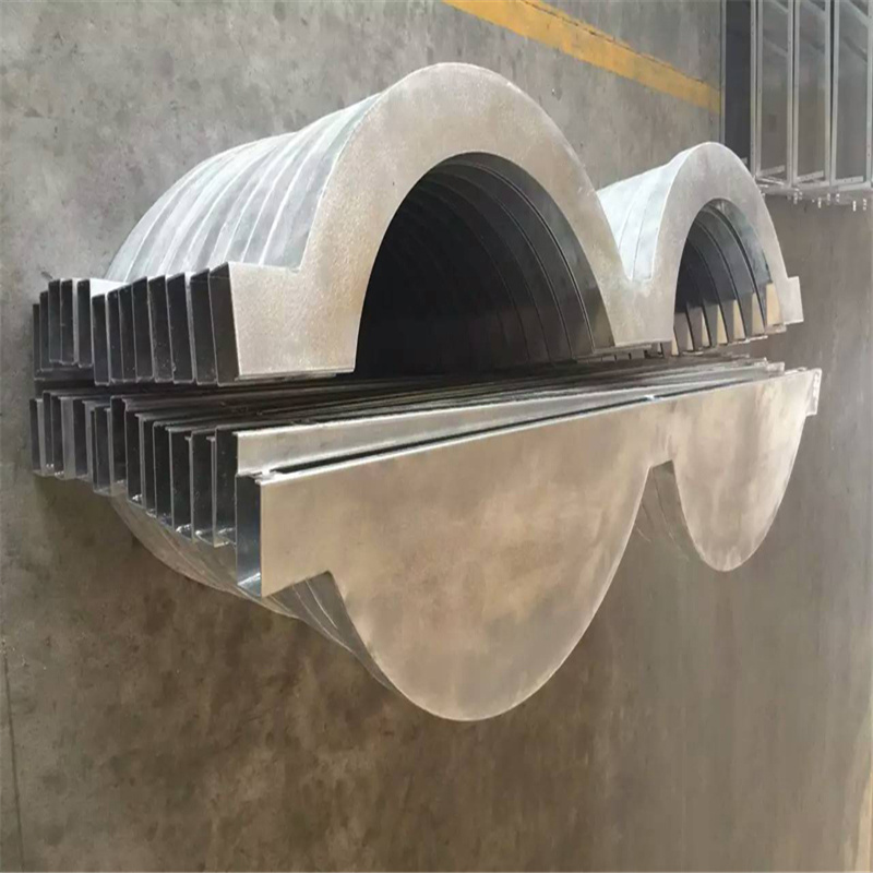 丹东铝方通厂家