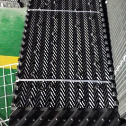 带收水器PVC填料 大点波小点波填料 悬挂式点波填料