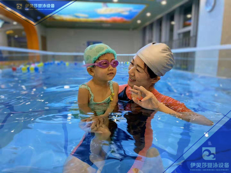 阳江透明新款亲子游泳玻璃池