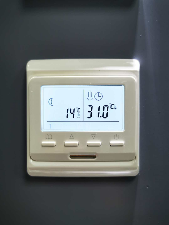 地暖温控器开关 数显智能 汗蒸房温度控制器开关可调E51
