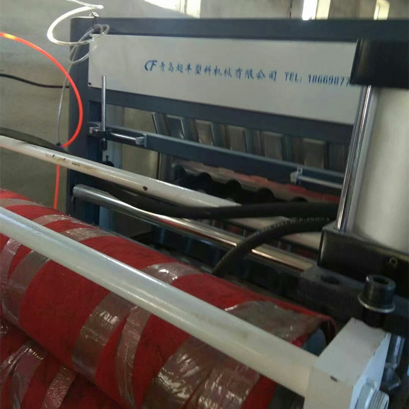 超丰塑机 PVC中空波浪瓦设备 PVC塑料波浪瓦生产线