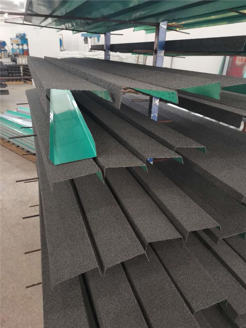 文山丘北彩石金属瓦价格