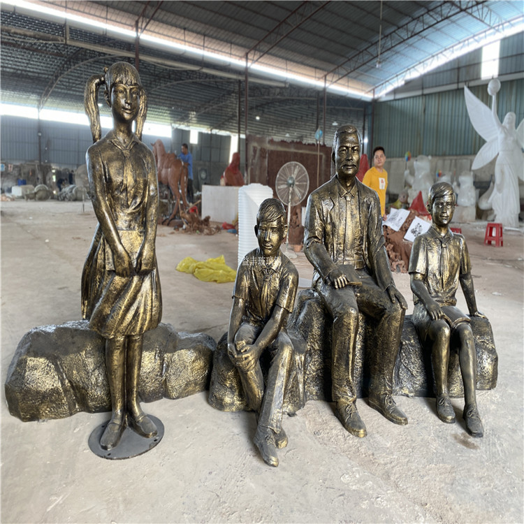 玻璃钢情景人物雕塑 商场装饰雕塑 制作厂家