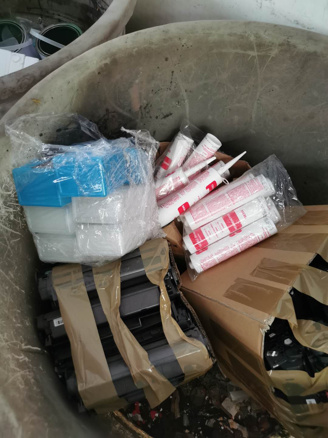 珠三角实验室危险废物处理公司 深圳市沃藤环保科技有限公司