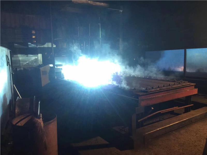 美卓耐磨复合衬板按图加工