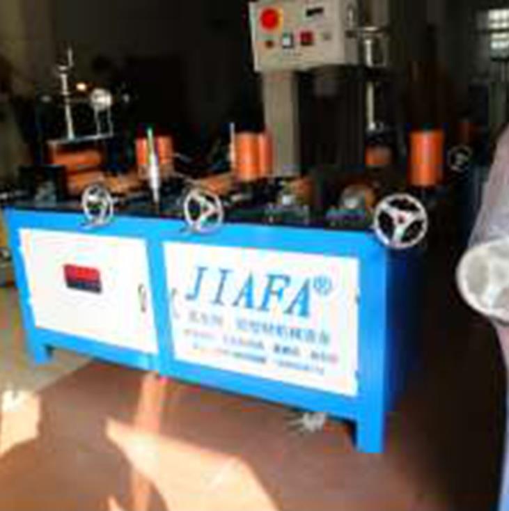 武漢全自動電芯貼膜機(jī)價(jià)格 覆膜機(jī) 品質(zhì)保障