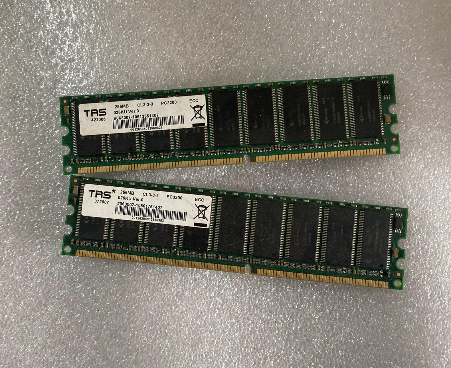 1GB DDR RAM 400 Mhz PC3200 No-Ecc Memory Ram DIMM 184-pin SD