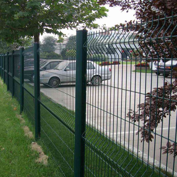 运动操场围栏网 网球场围栏 定制生产
