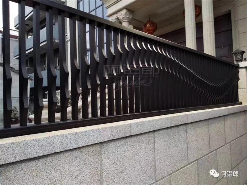 淄博不锈钢护栏价格