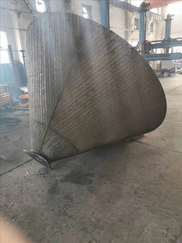 滑运斜面碳化铬复合耐磨衬板厂家直供 双金属堆焊耐磨衬板