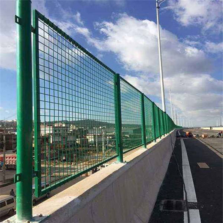 桥梁围栏防护网
