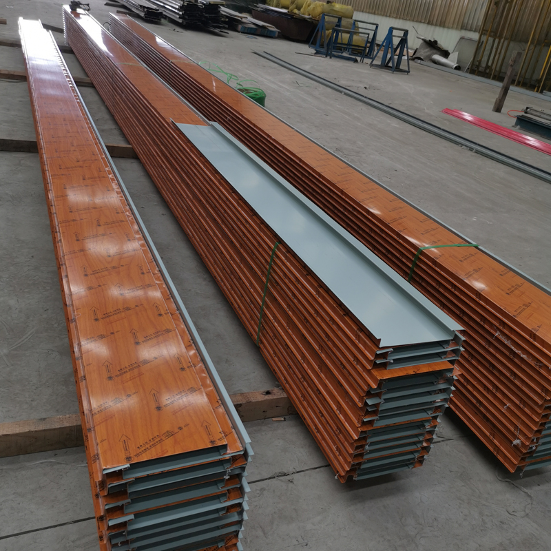 YX38-150-750梯形板 铝镁锰穿孔板 铝镁锰压型板厂家