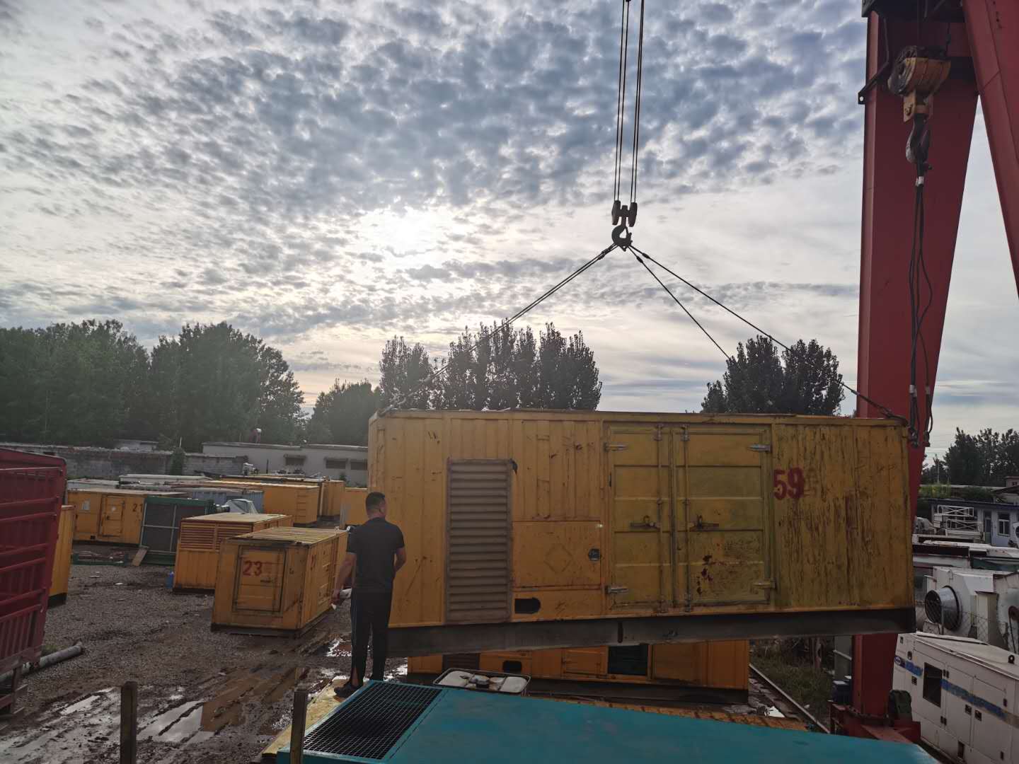 阜陽界首發電機租賃公司1200kw發電機出租一天多少錢
