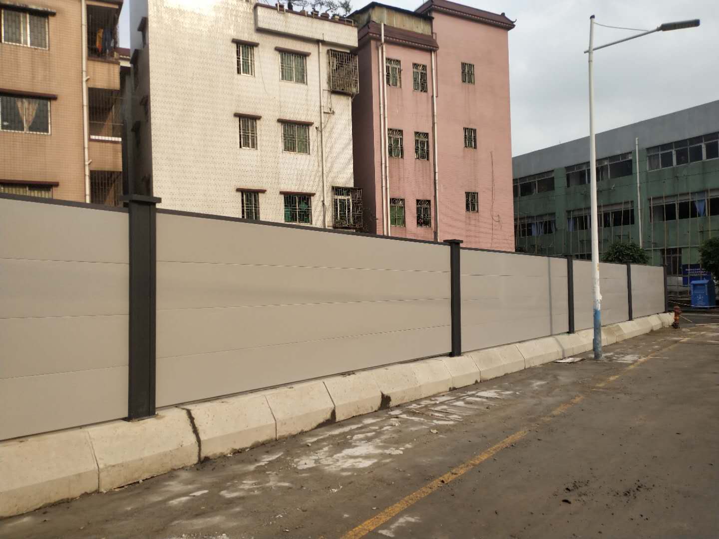 钢板围挡 建筑道路施工围挡板护栏 防撞**工程装配式围蔽墙