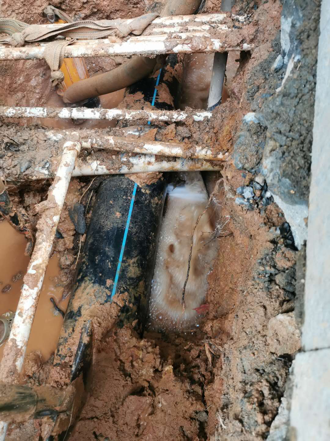 惠州房屋各种水管漏水问题 悦城达管道漏水检测维修公司帮您