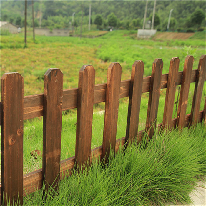 实木防腐木护栏庭院木质围栏 小院木栅栏 田园木栅栏