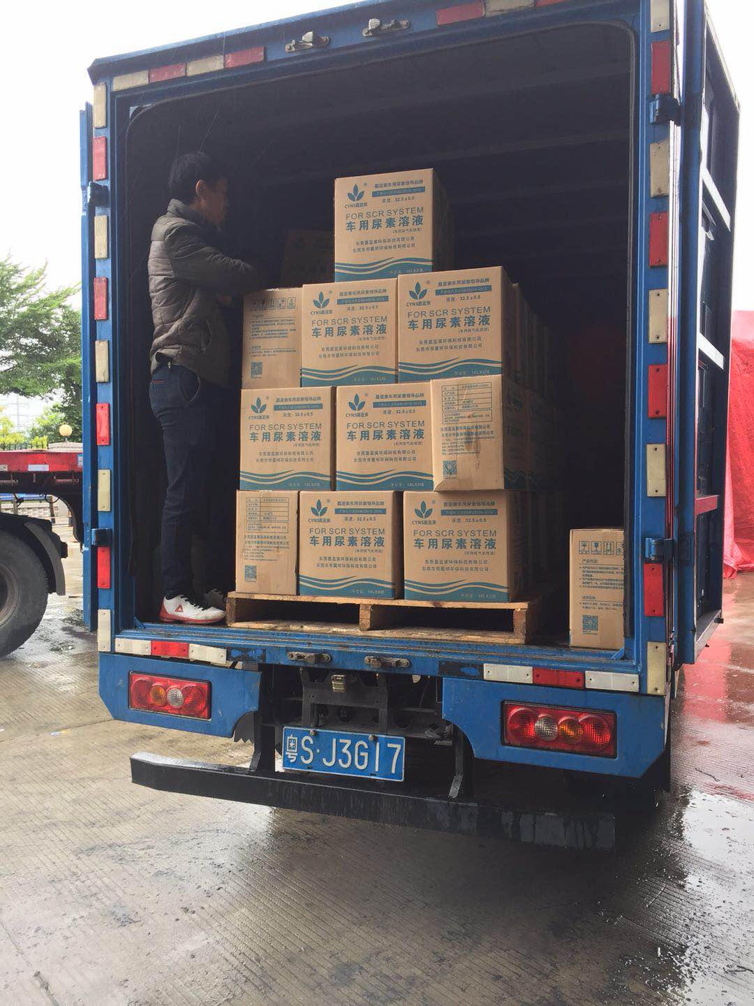 惠州新蓝车用尿素厂家 量大从优 可兰素车用尿素