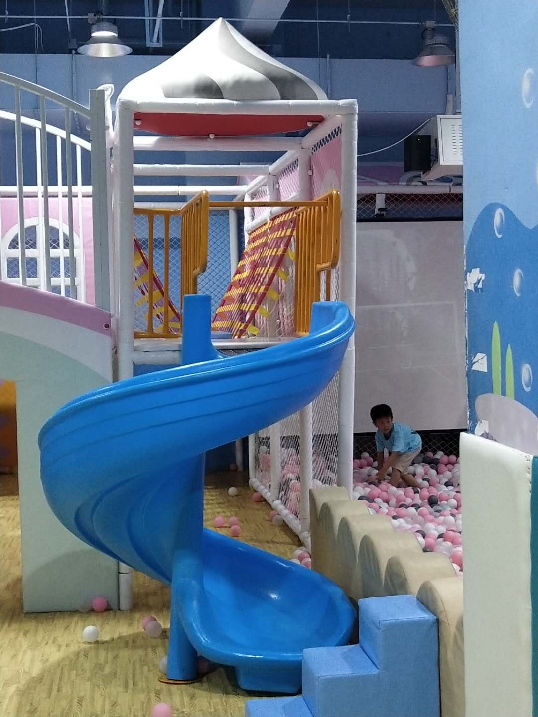 深圳儿童乐园 组合滑梯设备 社区大型滑梯