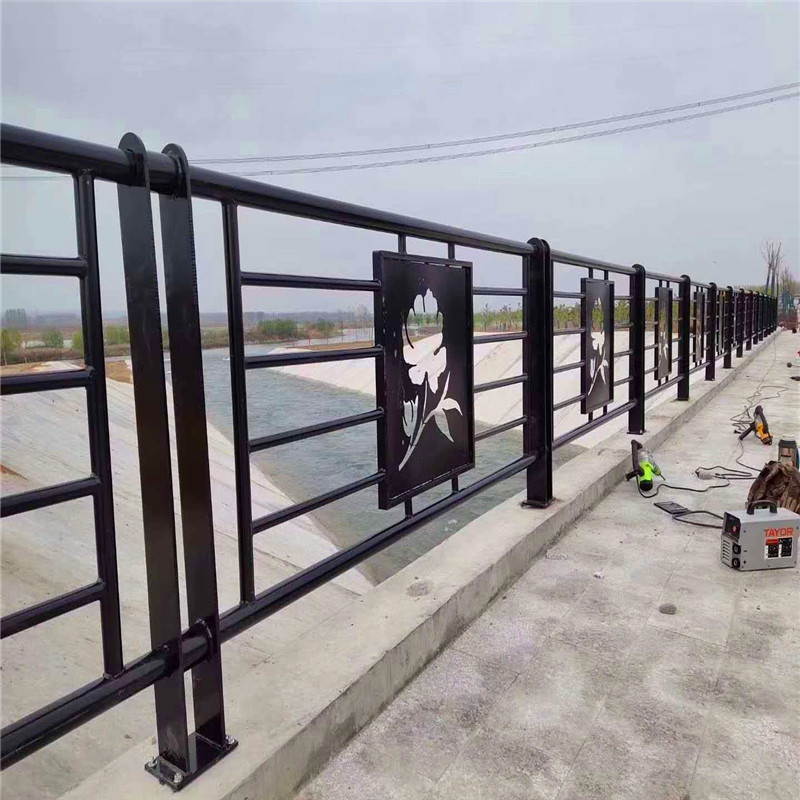 河南景区桥梁栏杆加工 桥梁景观栏杆焊接