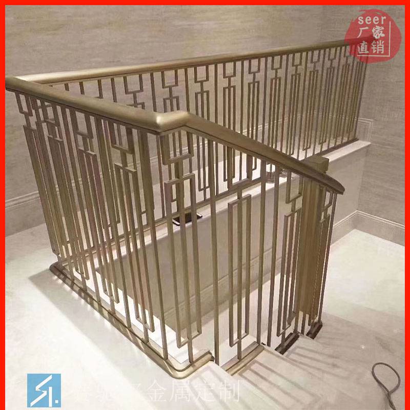 广东别墅轻奢不锈钢焊接护栏设计厂家 自建房玫瑰金楼梯扶手定做安装