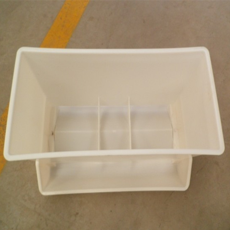 商品鸭用料槽 白色鸭料箱子 喂鸭用塑料槽子