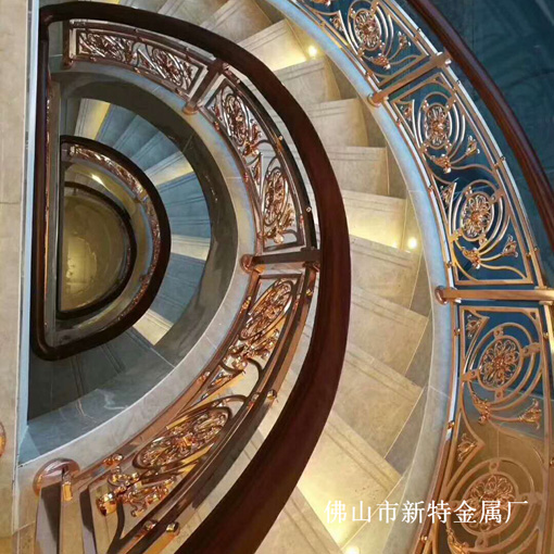 丰城市铜雕刻楼梯扶手 室内镀金扶手相互衬托更美