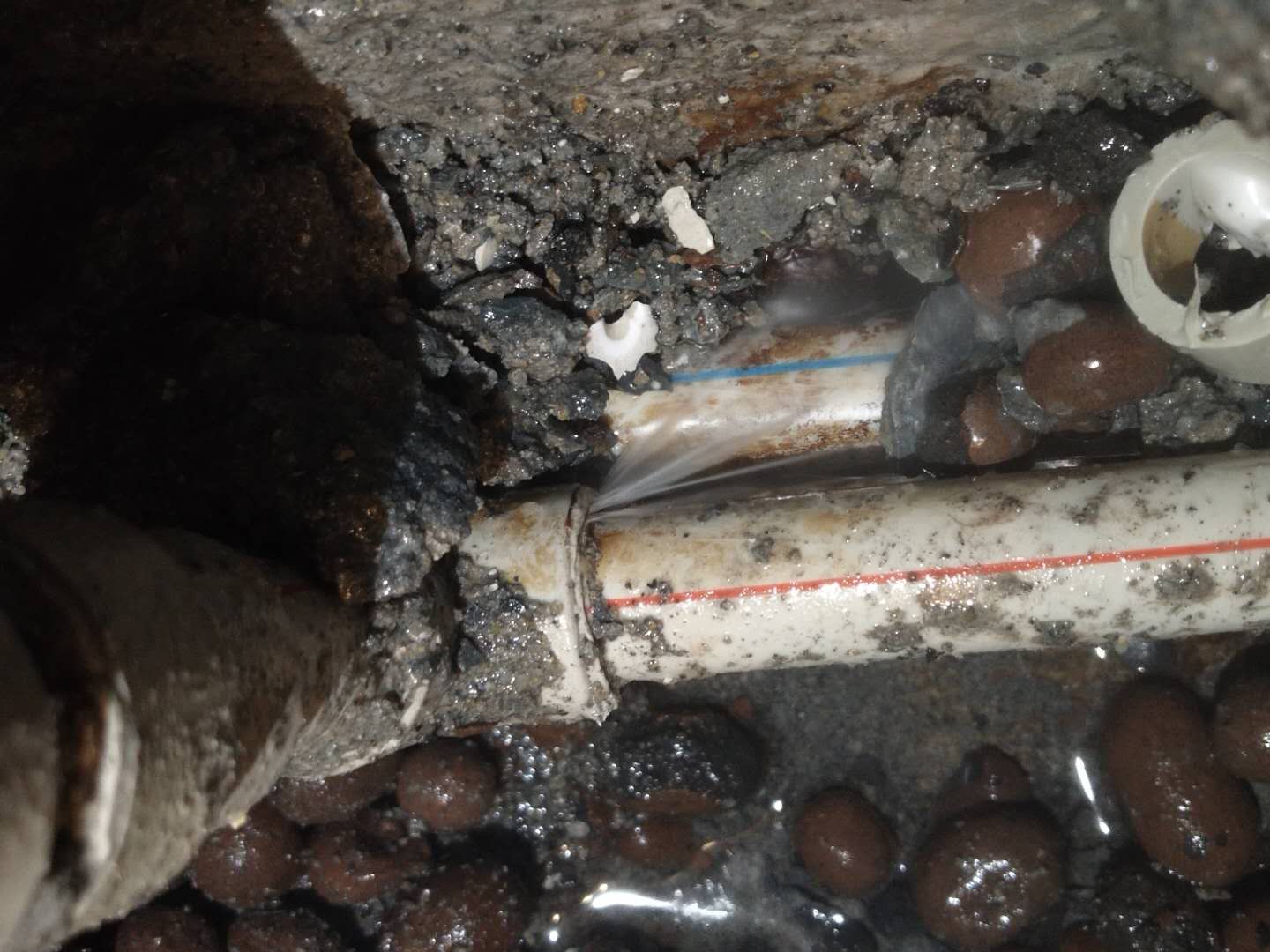 房屋地下管道漏水报价、增城瓷板下给水管漏水检测