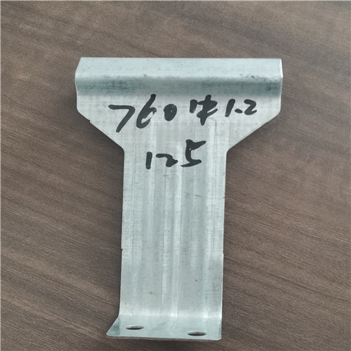 潍坊820型彩钢板扣件厂家