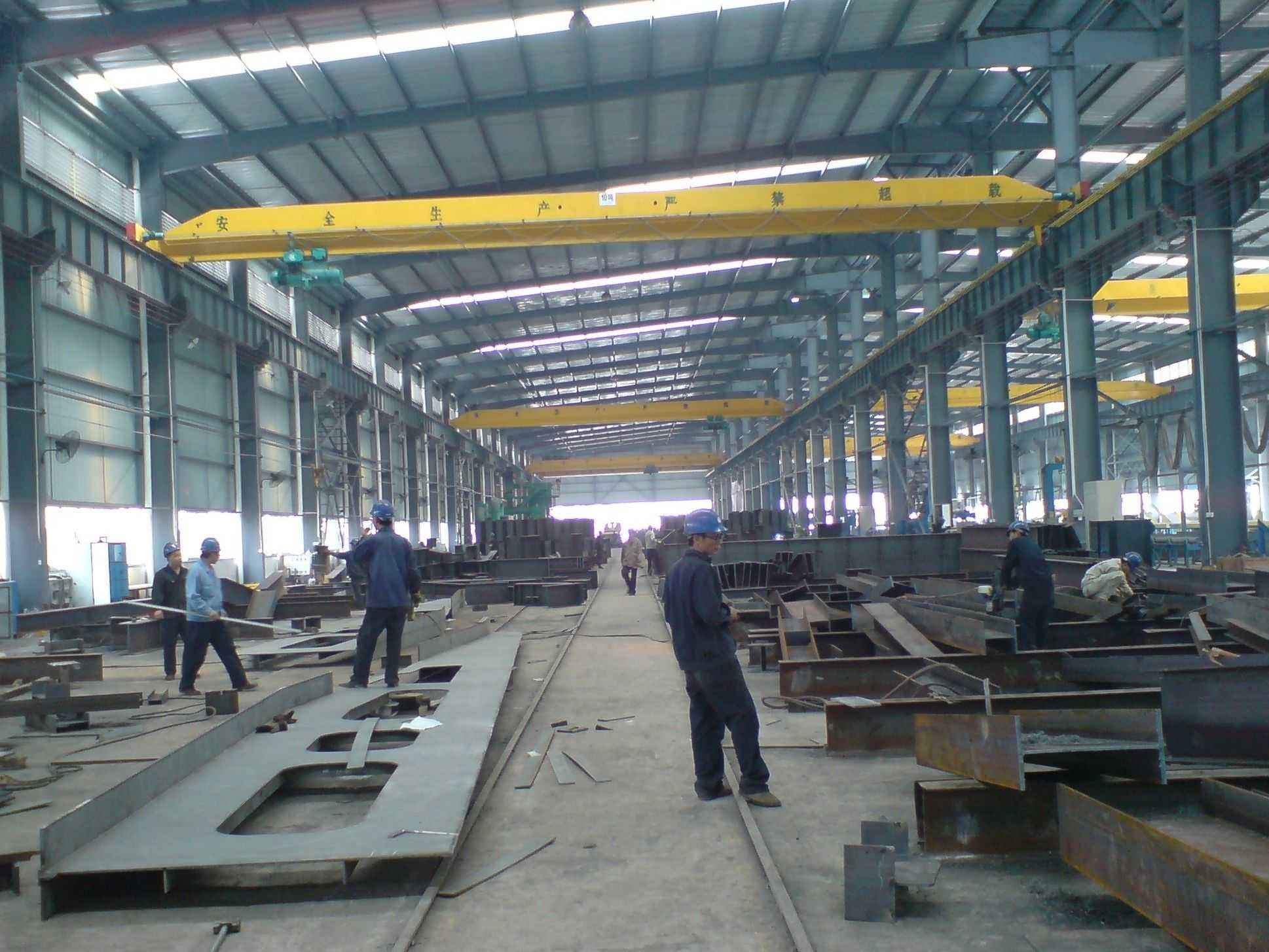 昆明钢结构厂房加工制作价格 找云南钢结构加工厂