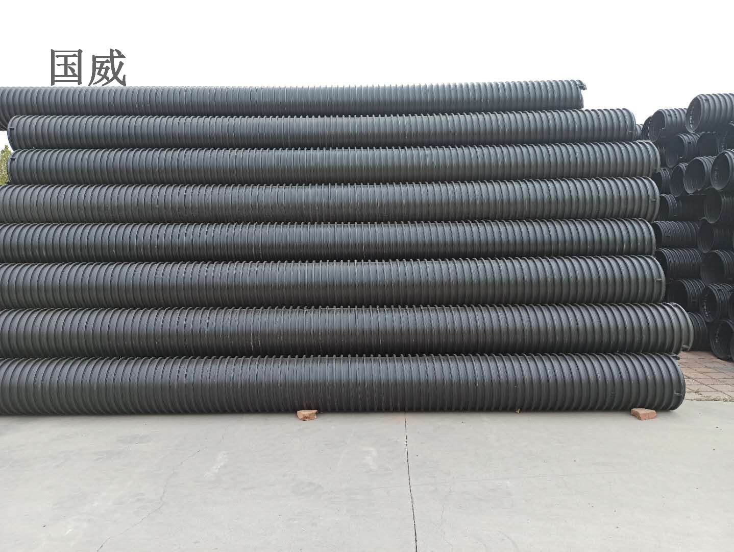 郑州PE聚乙烯钢丝复合管厂家 碳素钢骨架PE缠绕排水管 耐疲劳性